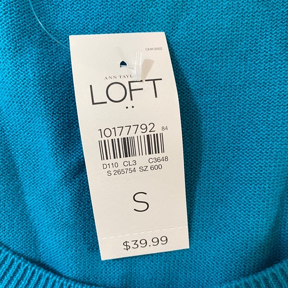 Loft long sleeve light sweater NWT - Picture 9 of 11